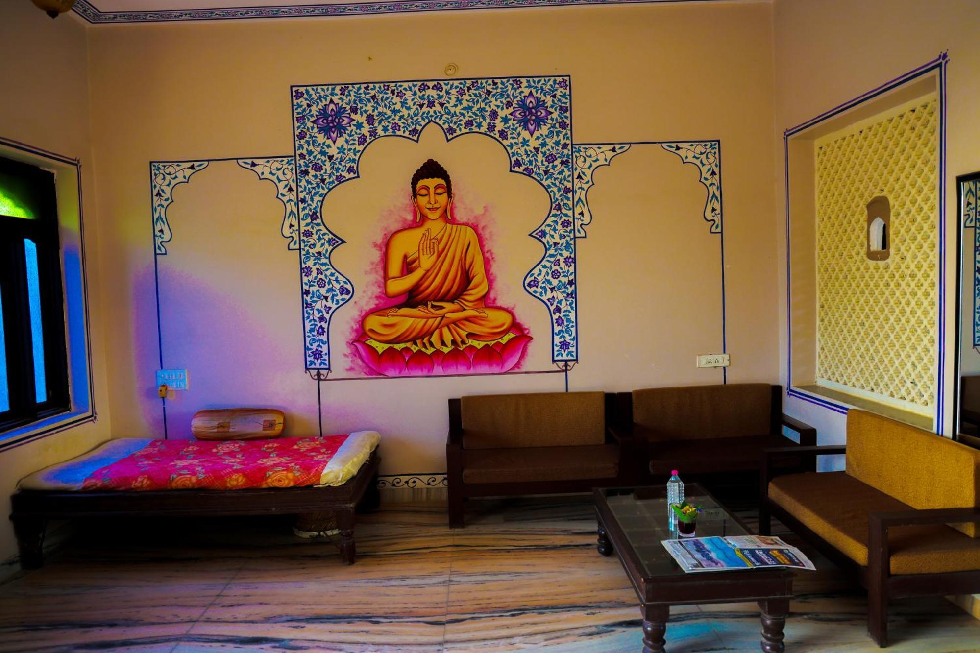 Hotel Mewad Haveli พุชการ์ ภายนอก รูปภาพ